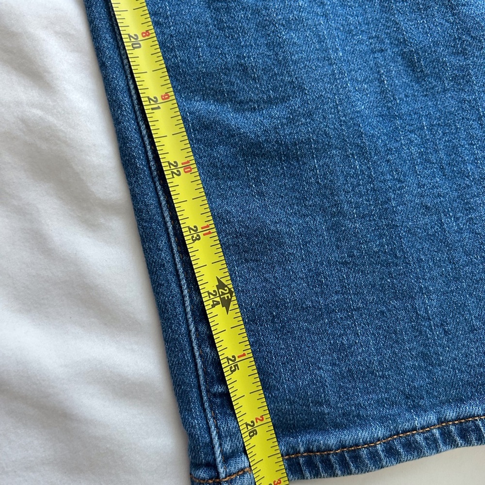 Old Navy Women’s Mid-Rise Slouchy Straight Size 14 Petite - Picture 10 of 10